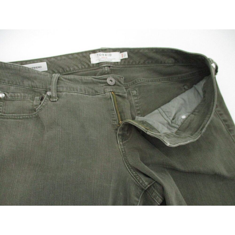Torrid Boyfriend Jeans Womens Size 16R Distressed Gray - Picture 11 of 16